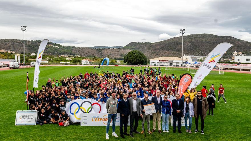 Pego acoge el Dia de l’Esport en el que participan 350.000 estudiantes