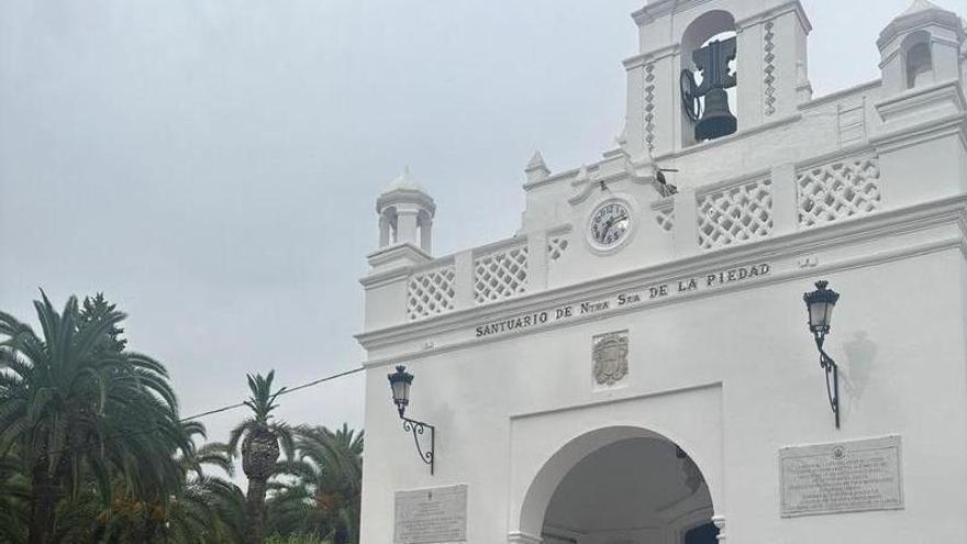Intentan robar en los limosneros del santuario de la Virgen de la Piedad
