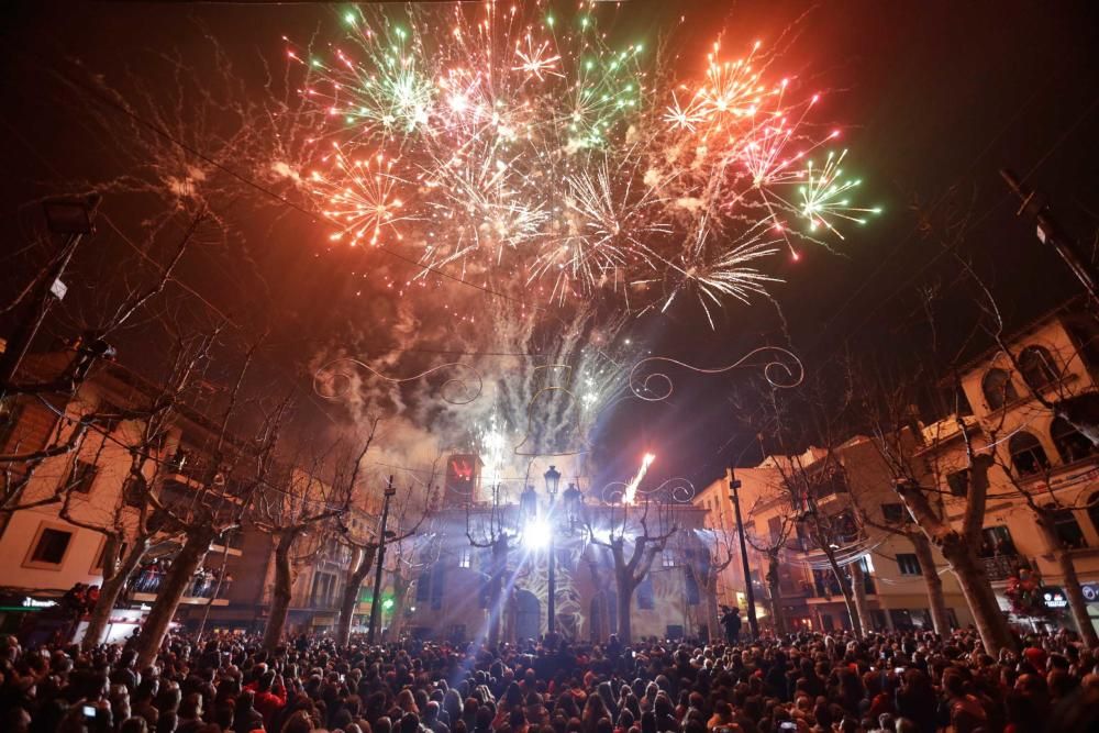 Sant Antoni 2018: la 'revetla' nocturna de sa Pobla