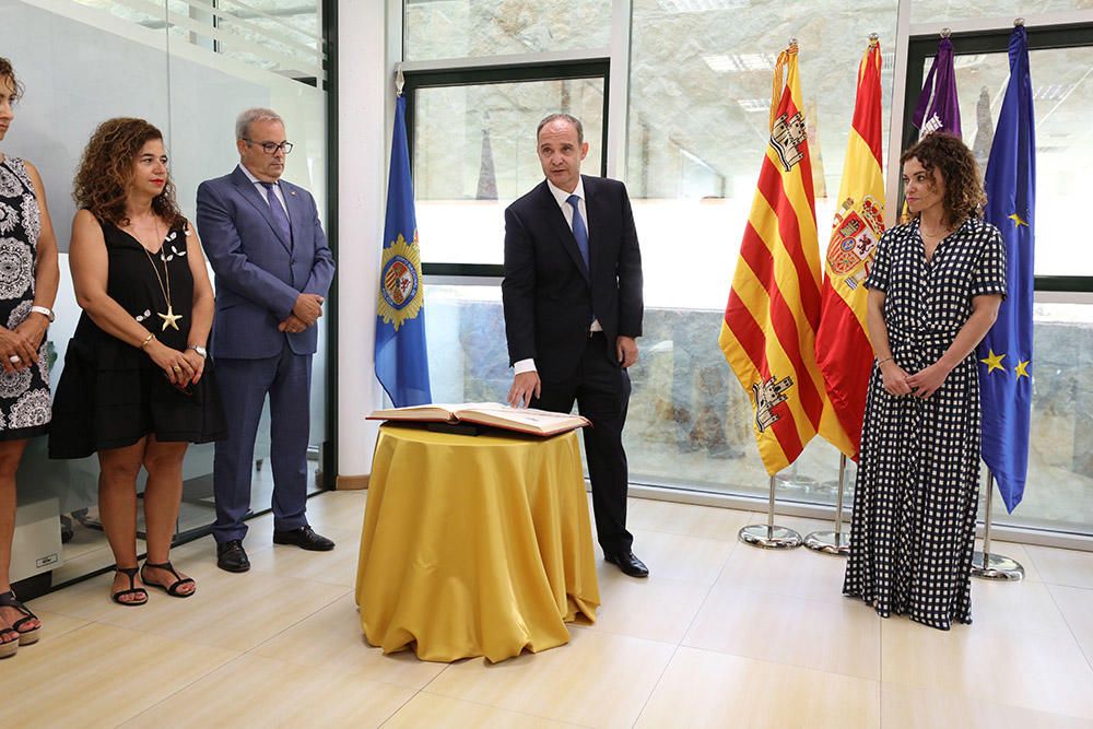 Ramón Roca toma posesión como director insular del Estado