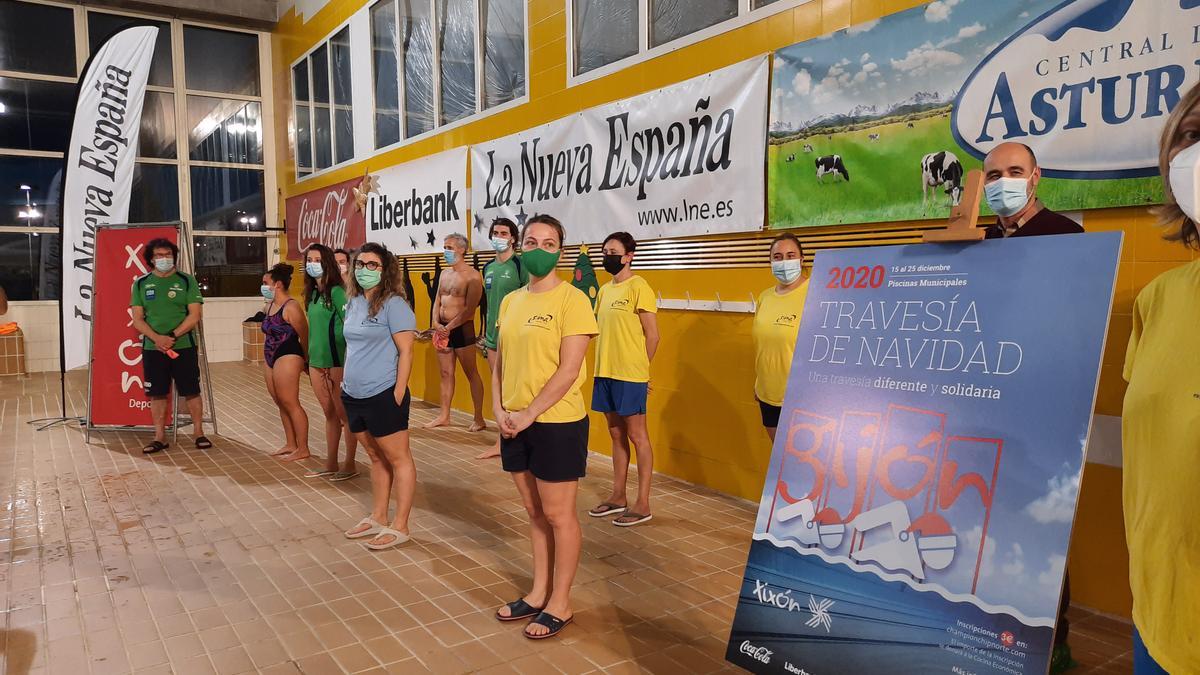 Inicio de la Travesía de Navidad de Gijón en las piscinas de El Llano