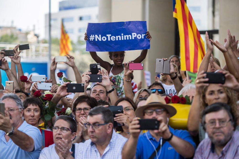 Manifestació contra el terrorisme i en suport a les víctimes dels atemptats de Barcelona