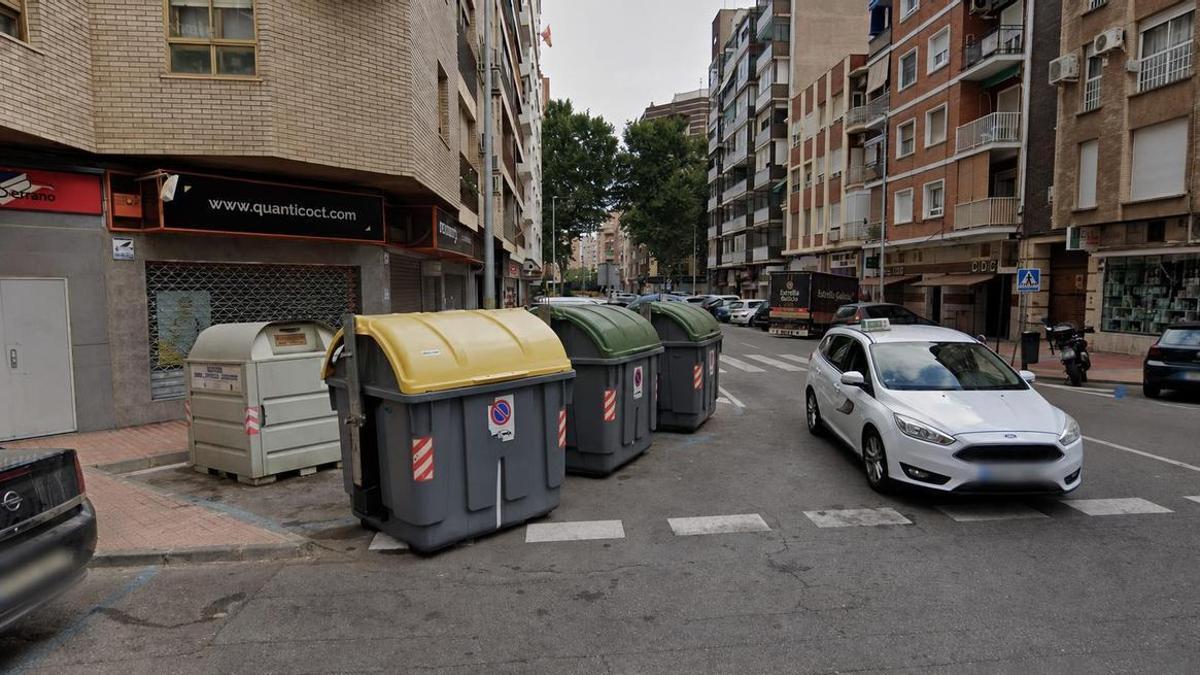 Un joven muere aplastado dentro de un contenedor de basura cuando huía de la Policía en Cartagena