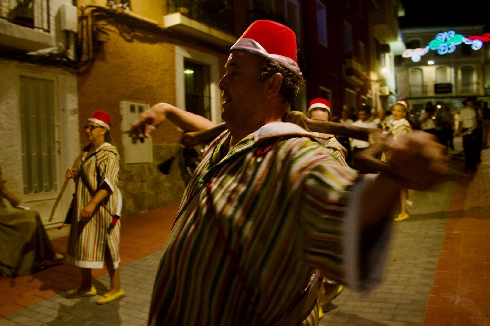 La tradición toma las calles de Aigües en el día grande de sus fiestas patronales