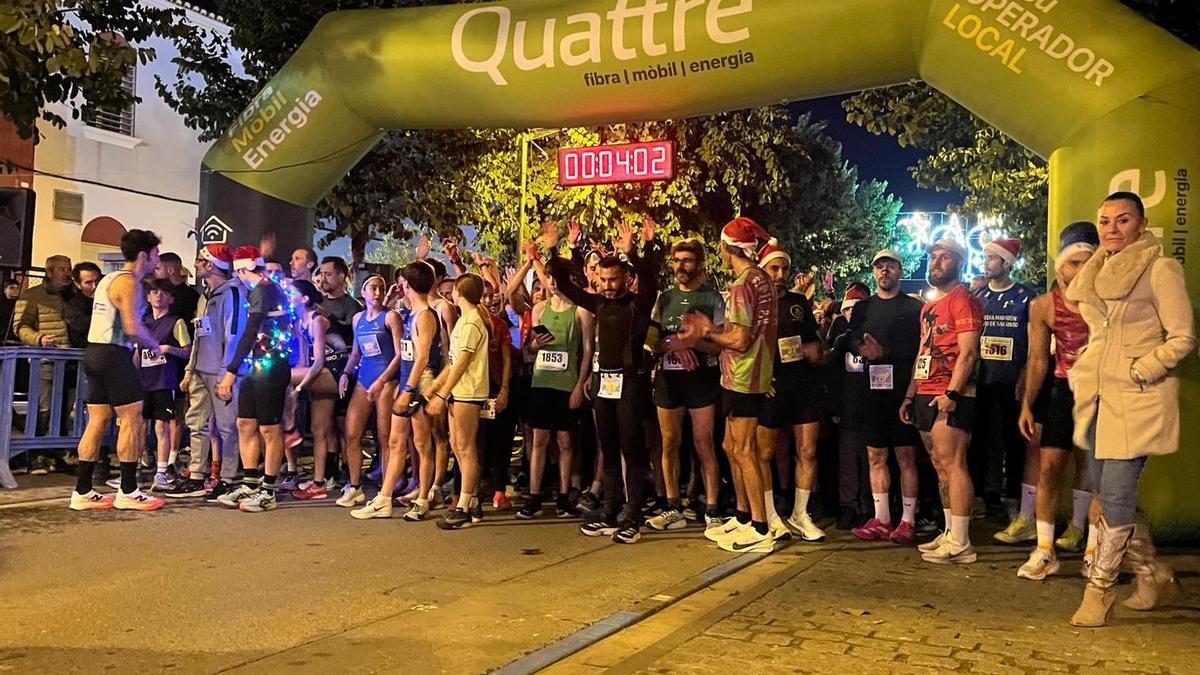 Momento previo a la salida de la San Silvestre del Port de Sagunt.