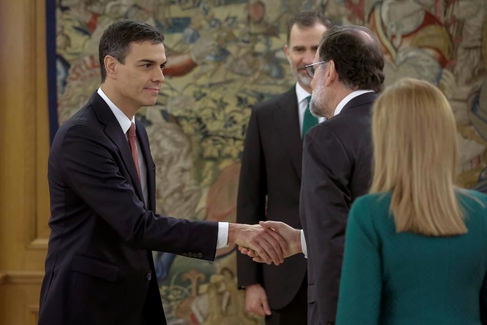 La toma de posesión de Pedro Sánchez, en fotos