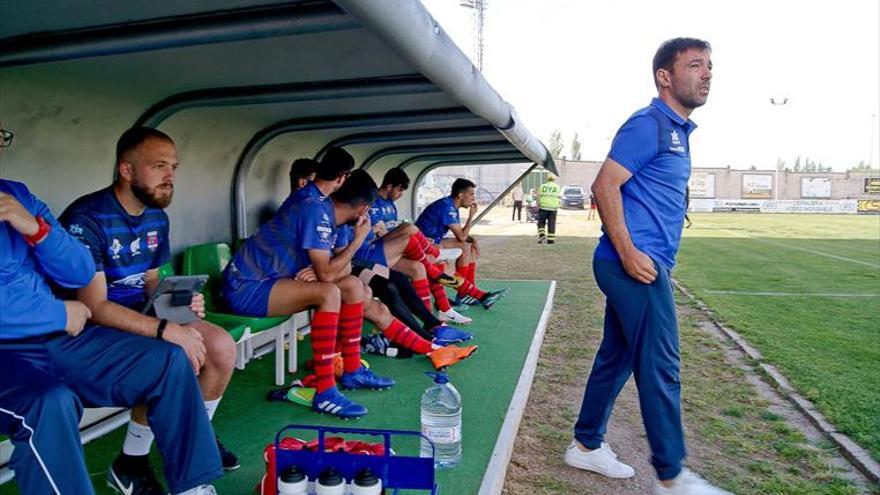 Rai no seguirá en el Diocesano y continúa apuntando al Coria