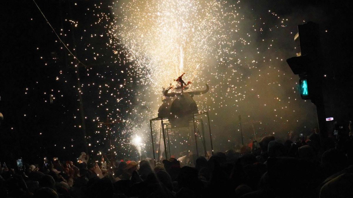 Una de las espectaculares imágenes de la Nit Màgica