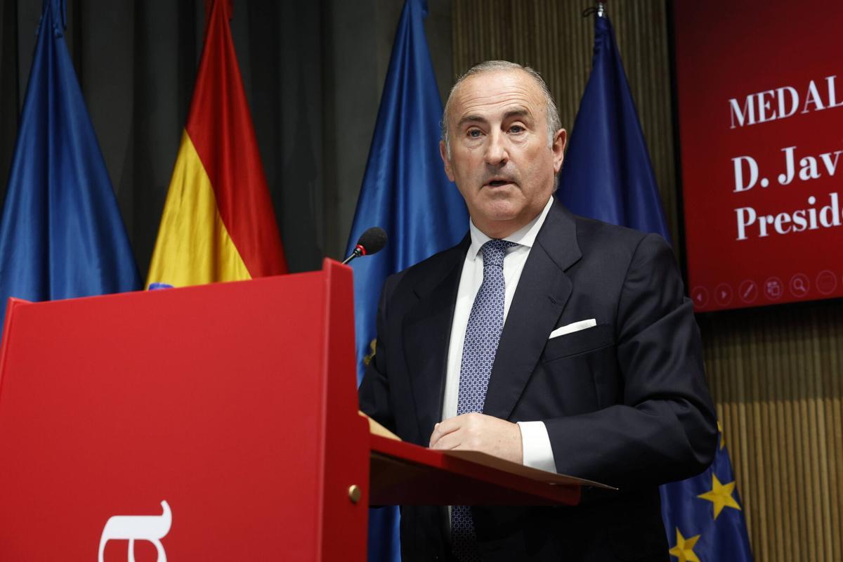 Pablo Junceda, que glosó la figura de Javier Moll en la entrega de la Medalla de Oro de la Cámara de Comercio de Oviedo.
