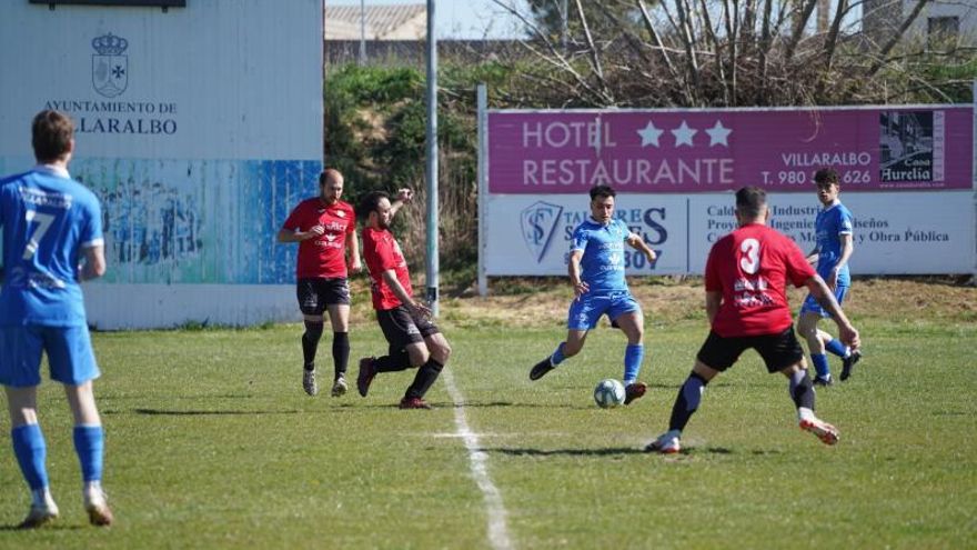 El CD Villaralbo levanta el Trofeo Diputación ante el Sporting Zamora