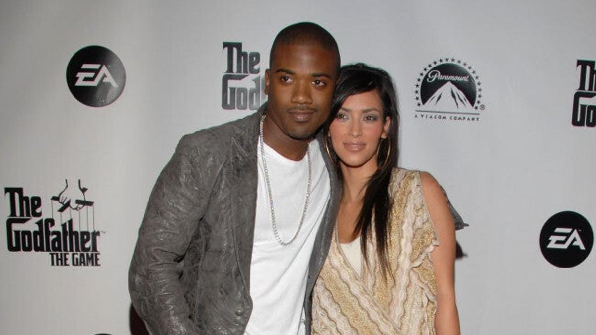 Ray J y Kim Kardashian en un photocall