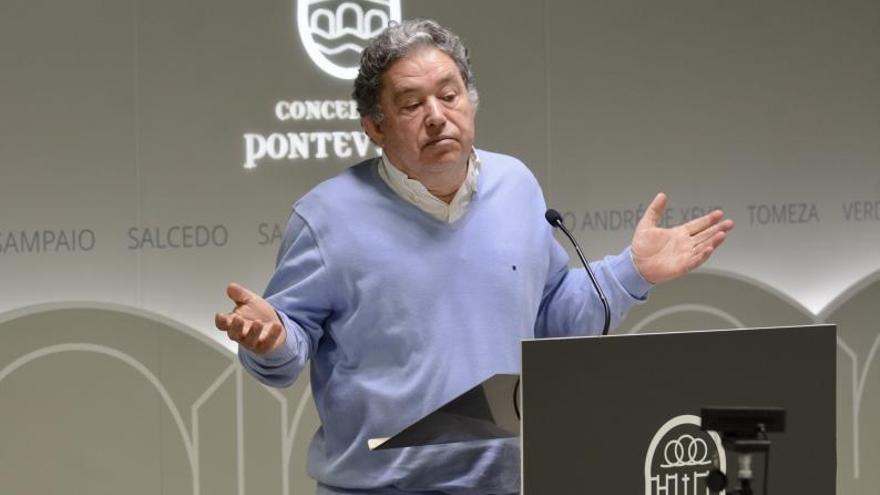 El alcalde de Pontevedra, Miguel Fernández Lores, fijó ayer la postura del Concello respecto a la mesa de negociación por el futuro de Ence.