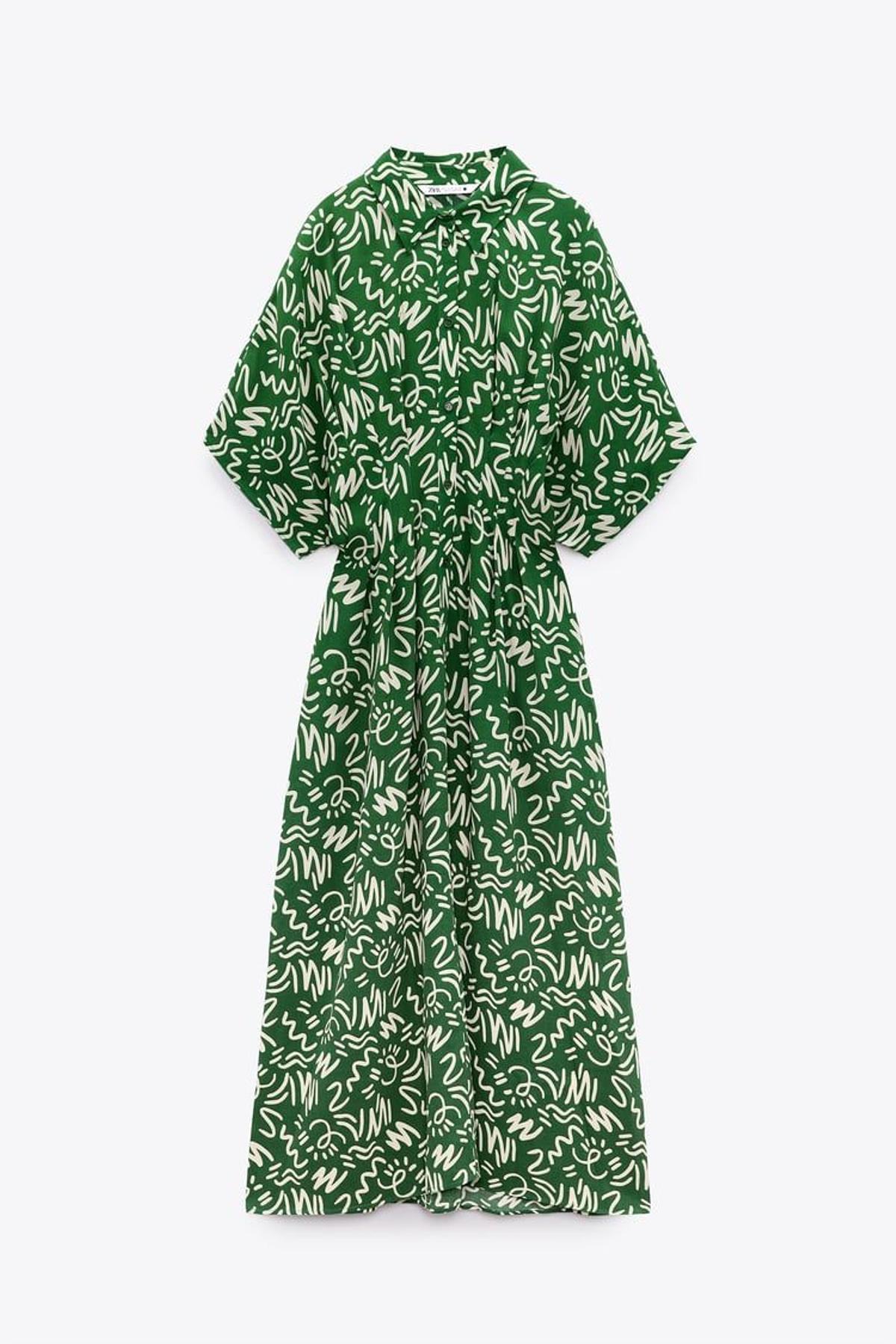 Vestido verde con estampado de garabatos de Zara