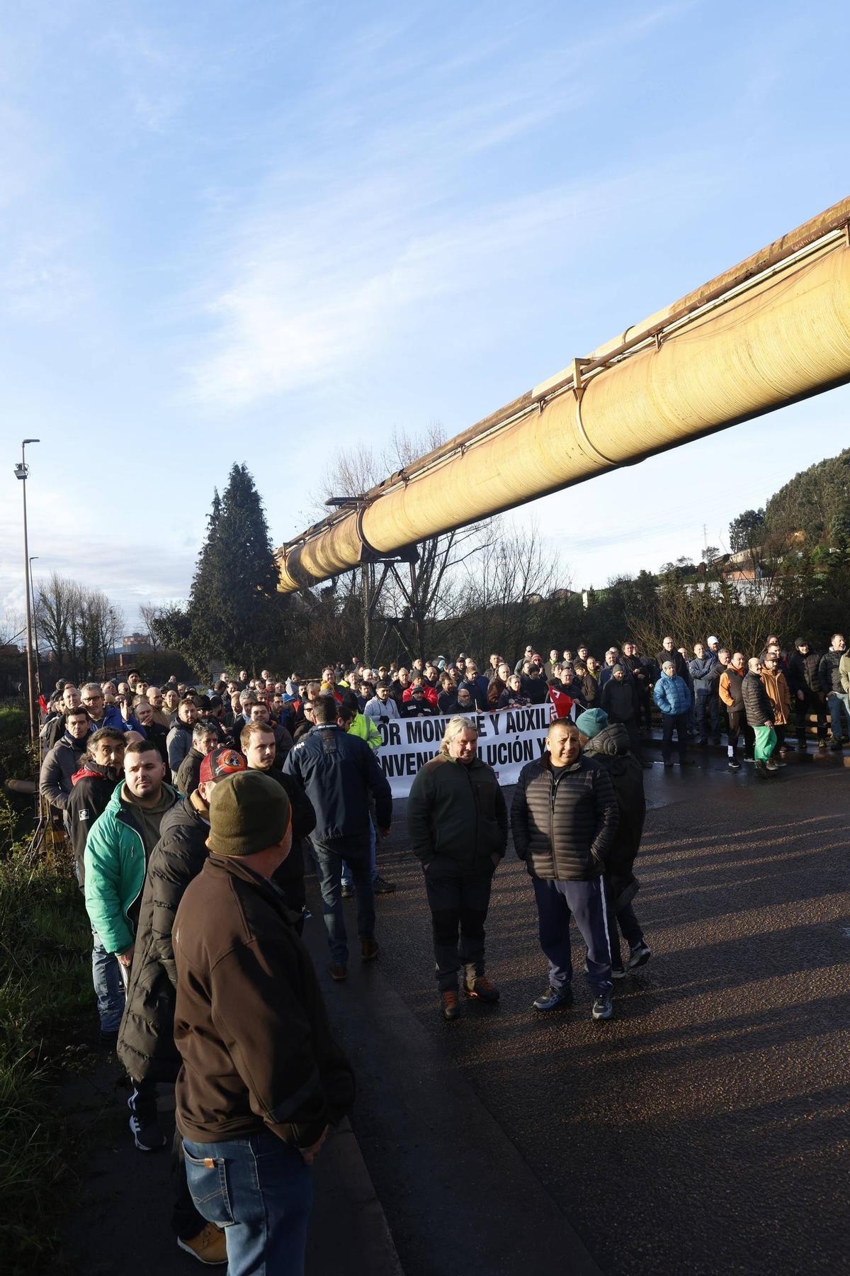La huelga de la industria auxiliar asturiana, en imágenes