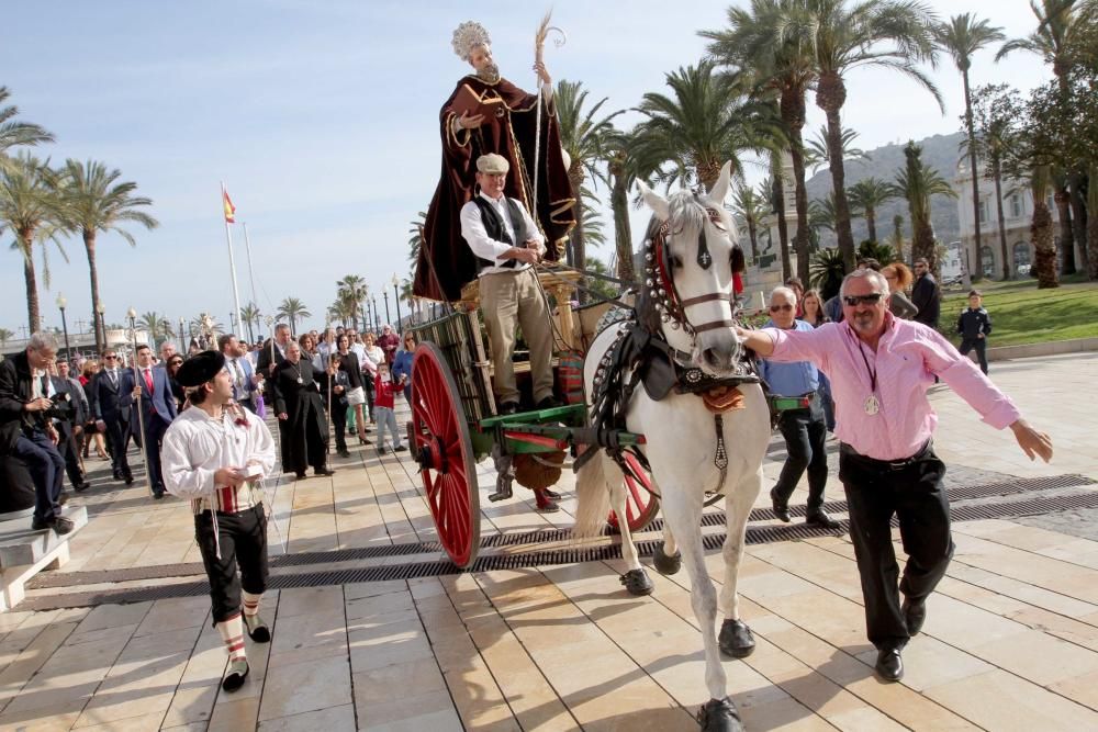 Desembarco de la nueva imagen de San Ginés de la Jara en Cartagena