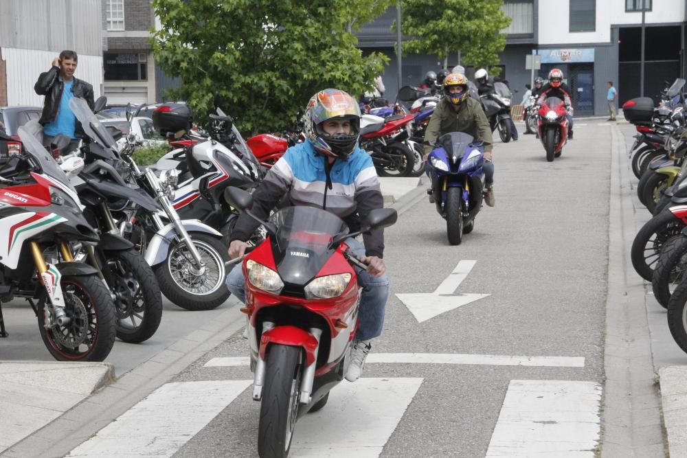 Los decibelios suben en Bueu con 4.000 motos