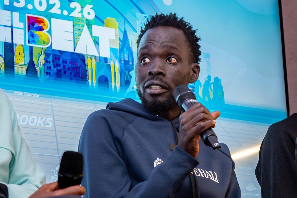 Dominic Lobalu en la presentación de la Mitja Marató 2026 de Barcelona