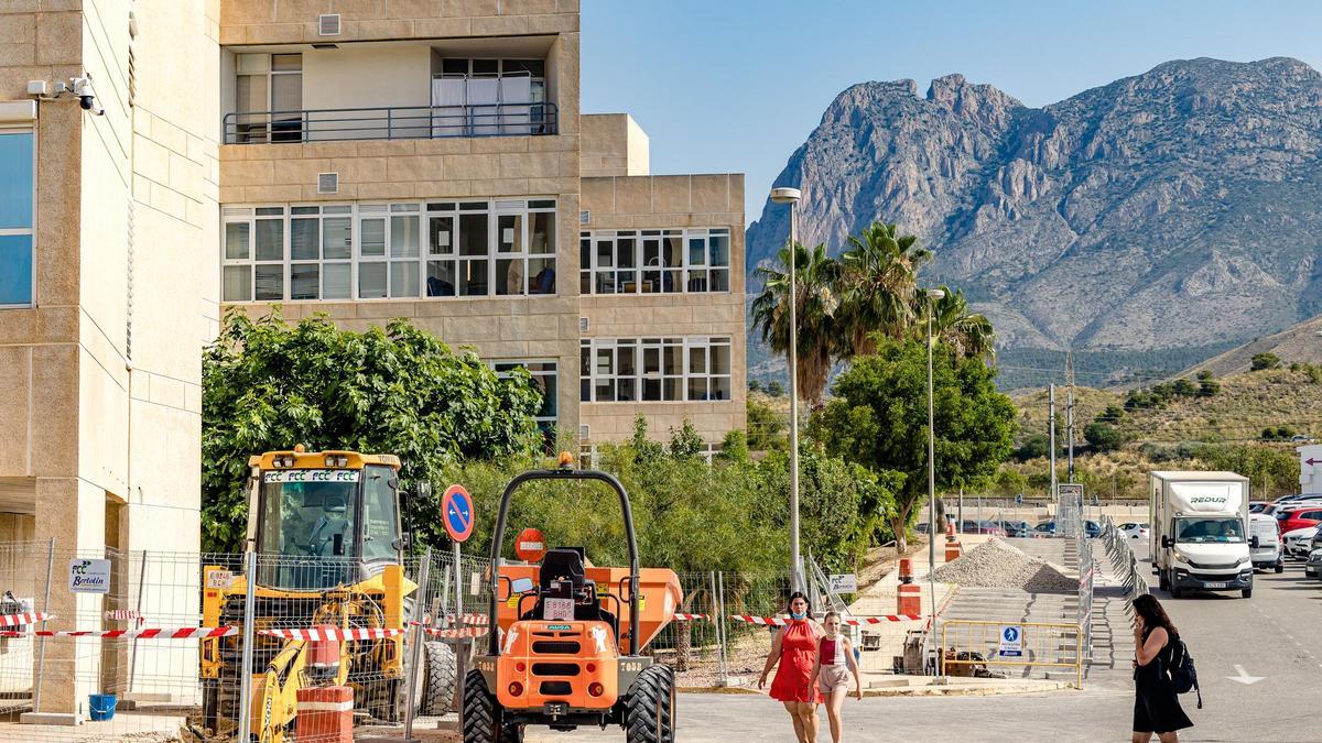 Obras de ampliación del Hospital comarcal de la Marina Baixa