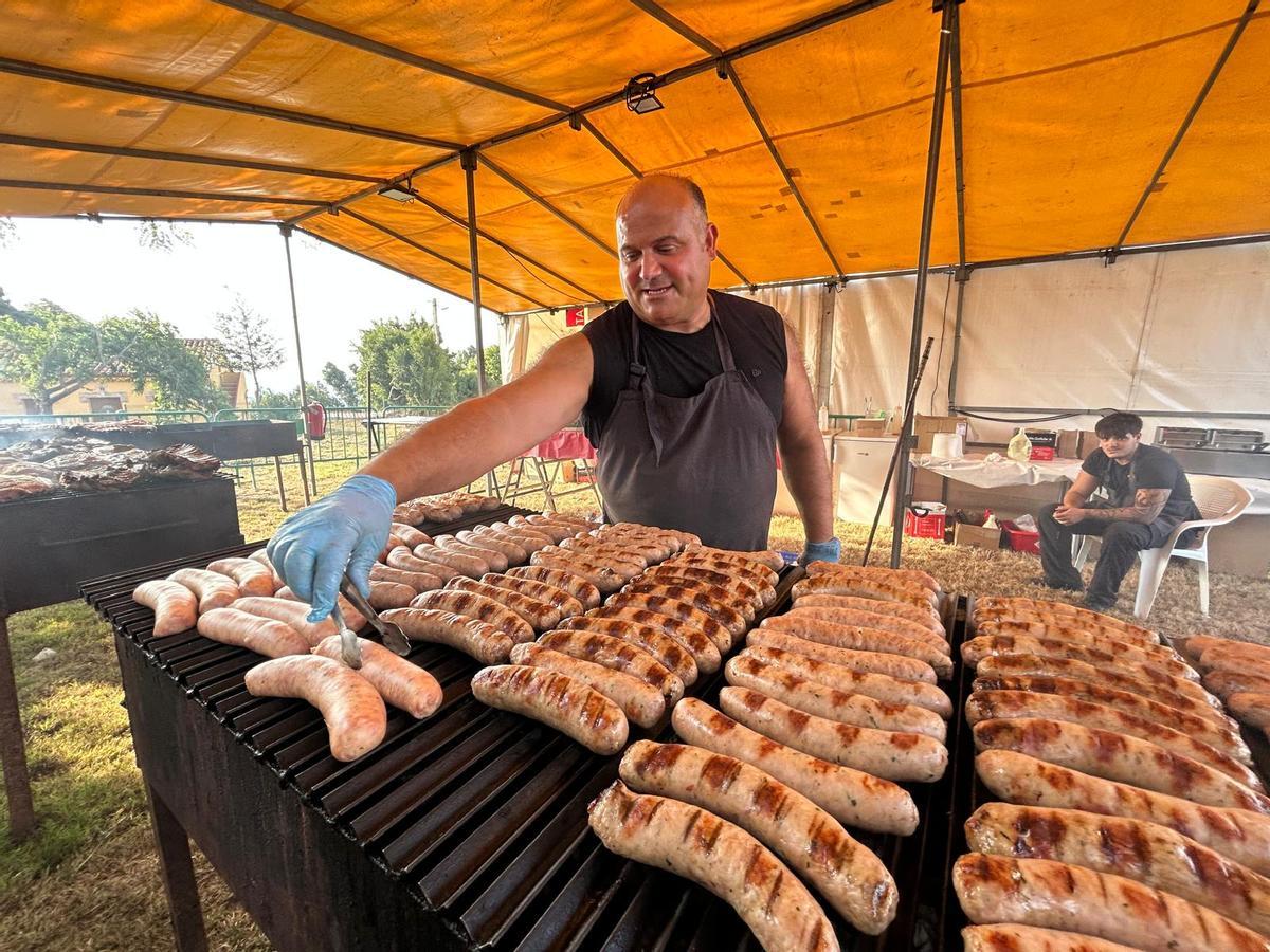 EN IMÁGENES: Marea festiva en las fiestas de San Martín de Laspra, San Juan de Nieva y Coto Carcedo