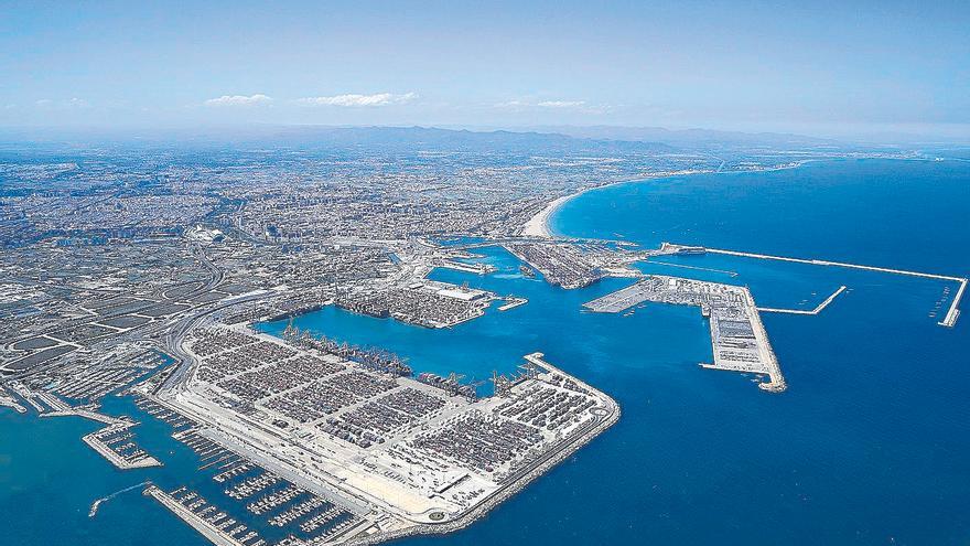 El Gobierno aprueba este martes la terminal del Puerto de València tras un año de bloqueo