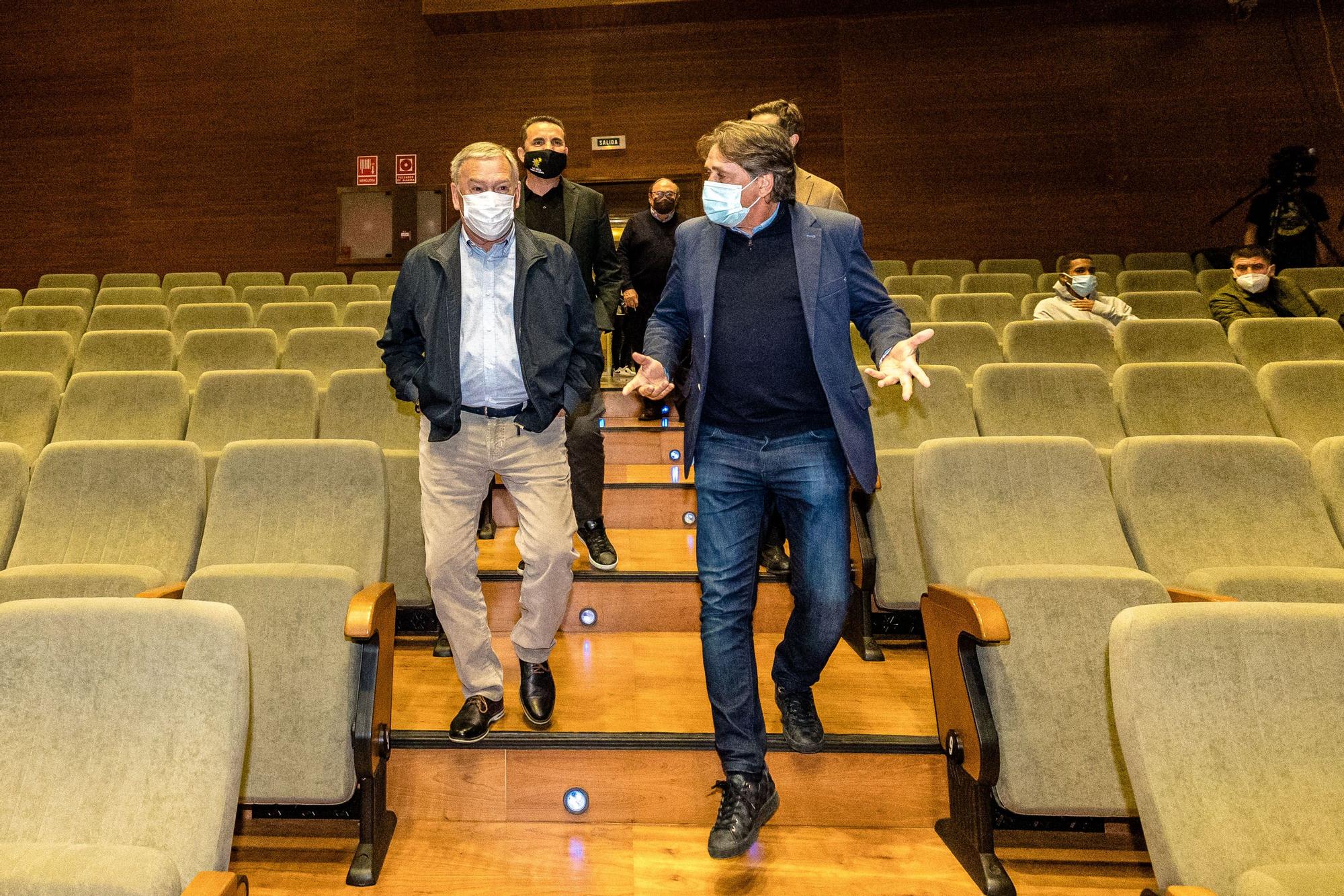 Charla con el exseleccionador Javier Clemente en el Foro Deportivo «Campo a Campo»