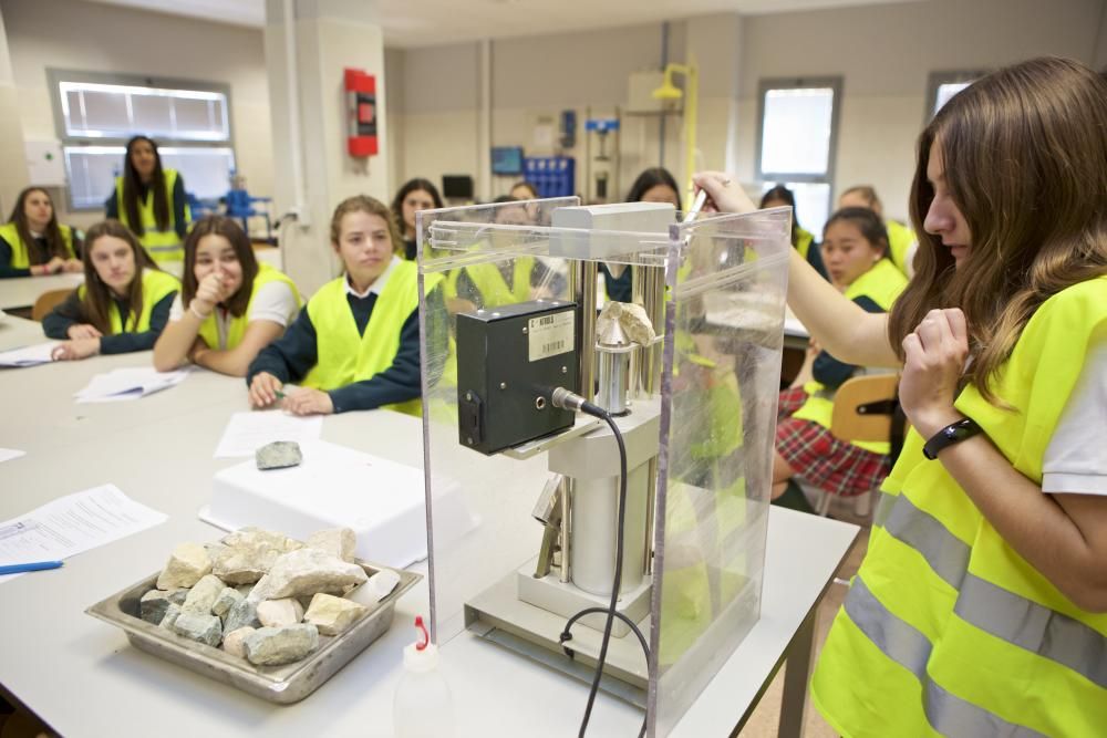 Alumnas de la ESO conocen la Ingeniería Civil