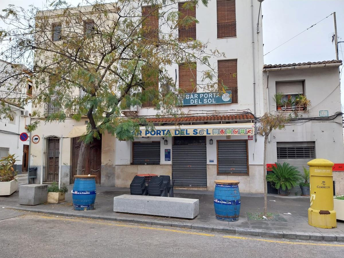 El bar Porta del Sol de Oliva, donde se han vendido cinco décimos del 66777