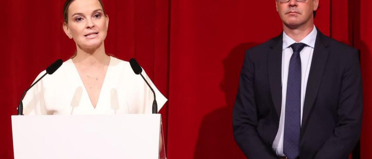 Marga Prohens y Toni Costa, durante el anuncio de la reforma tributaria.
