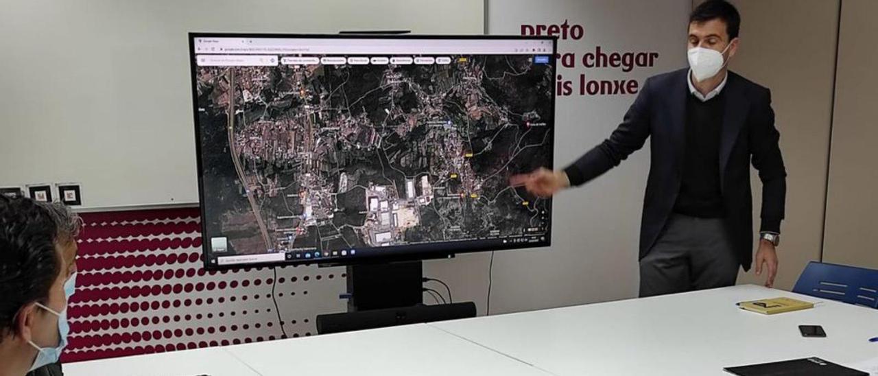 Reunión ayer en la sede de los empresarios de Mos.