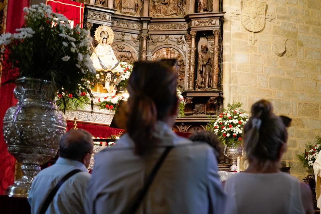 Los recuerdos de la patrona de Cáceres, la Virgen de la Montaña