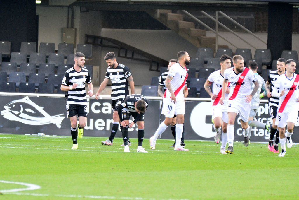 El Cartagena planta cara al Rayo Vallecano