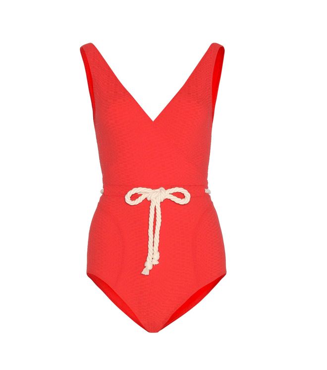 Bañador rojo con cuerda, Lisa Marie Fernandez
