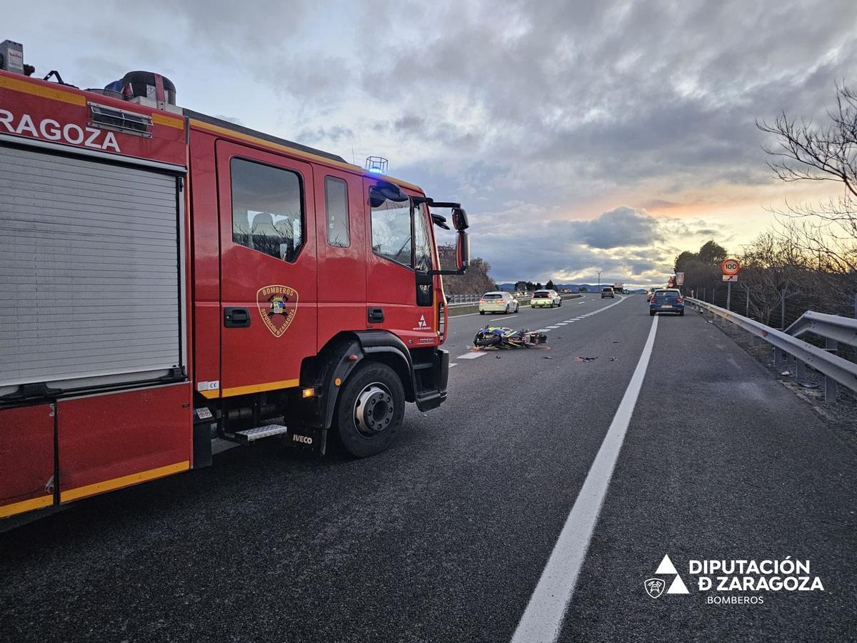 Un motorista ha muerto este domingo en un accidente de tráfico en la A-2, a la altura de Calatayud (Zaragoza).