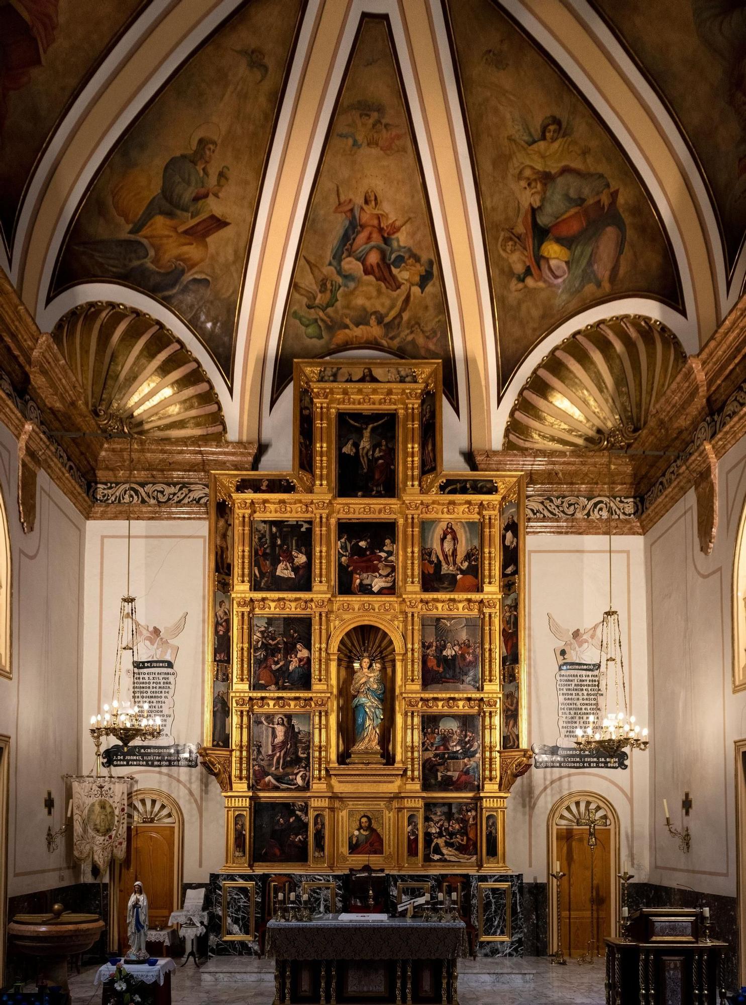Retablo Mayor de la Iglesia 'La Natividad de Nuestra Señora'