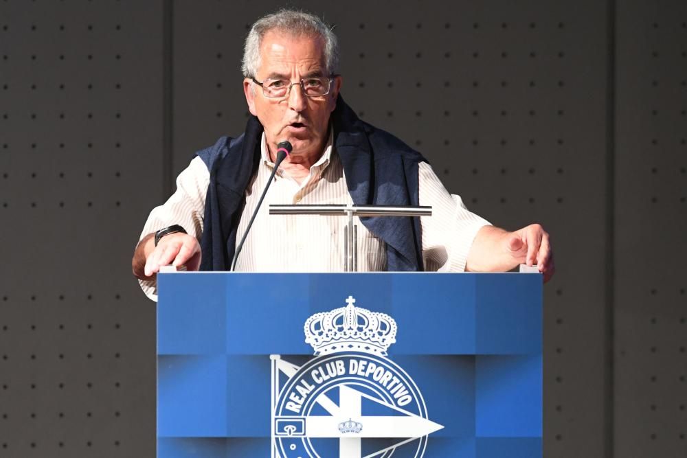 Tino Fernández, reelegido presidente del Deportivo