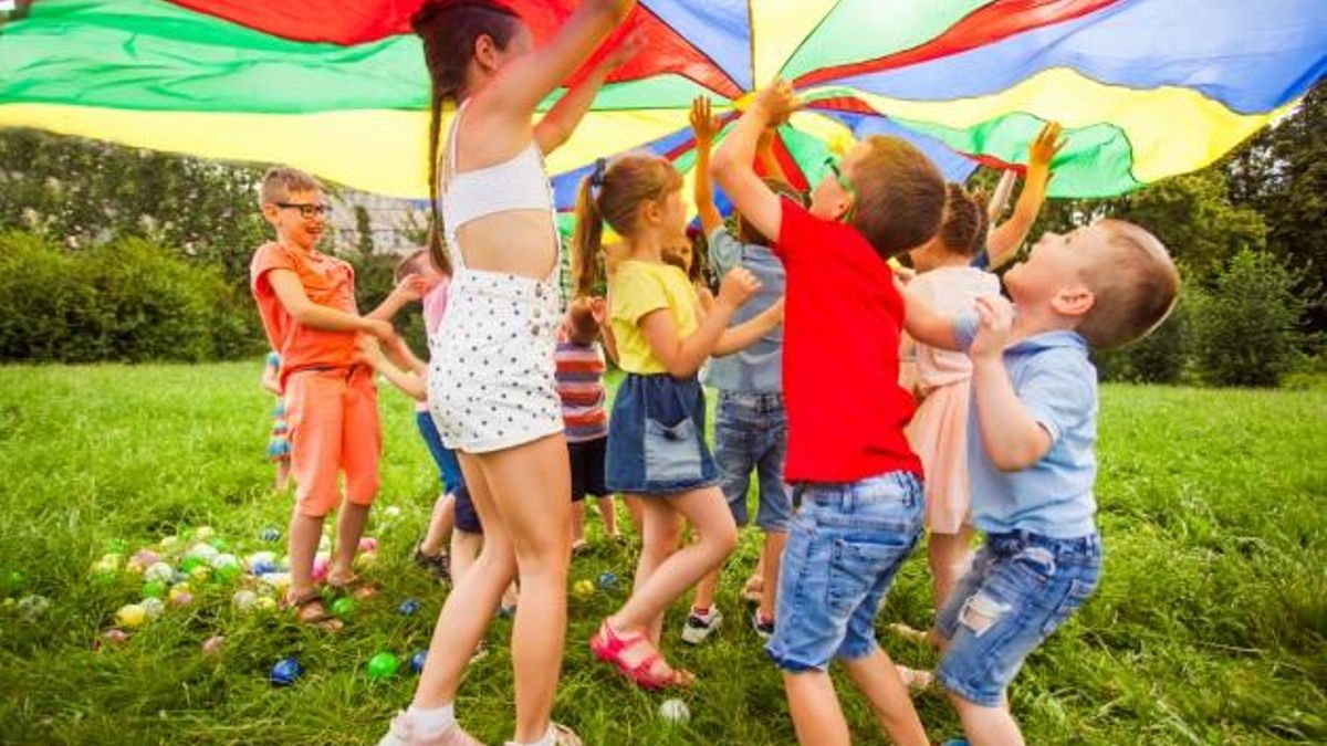 Diferentes actividades de un campamento de verano. // L. O.