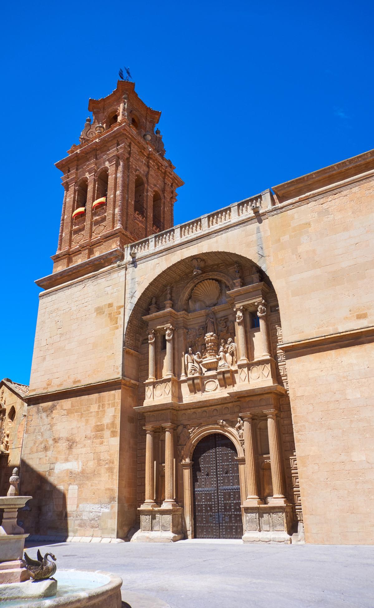 Almansa La Asuncion church in Albacete