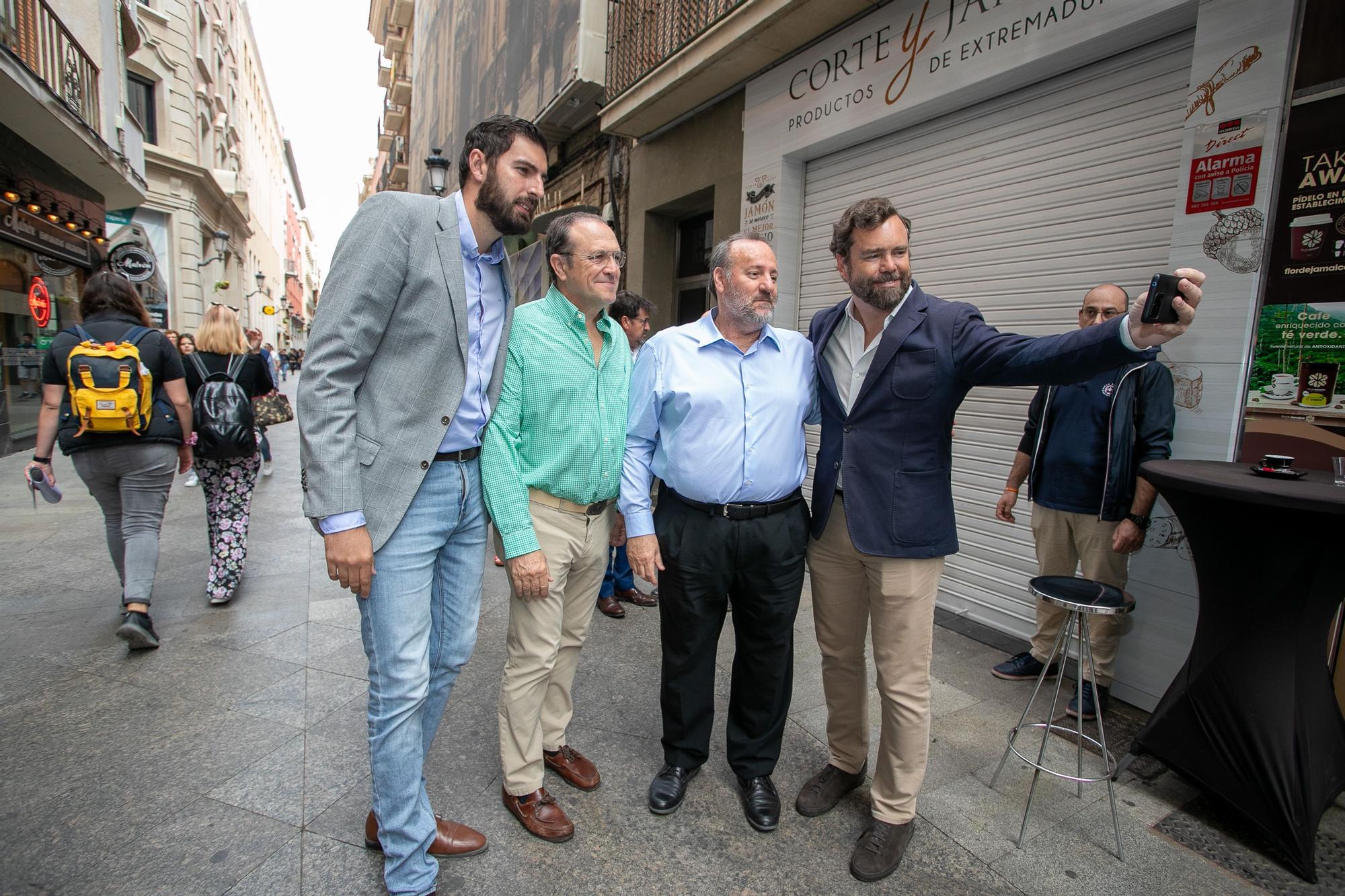 El acto de Vox en Murcia con Espinosa de los Monteros en imágenes