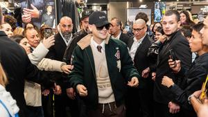 Bizarrap abre en Barcelona la mayor tienda de JD Sports en Europa