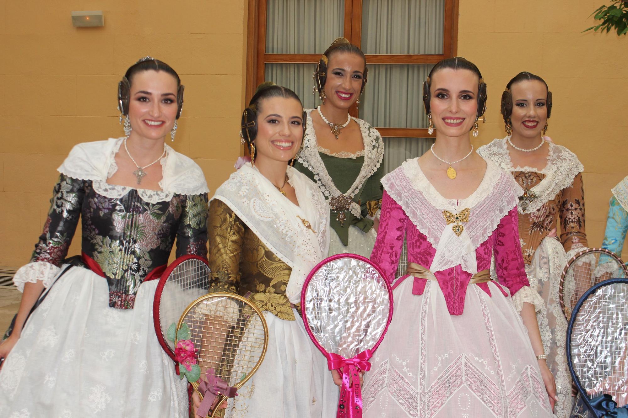 Las candidatas a falleras mayores de València, en la Batalla de Flores