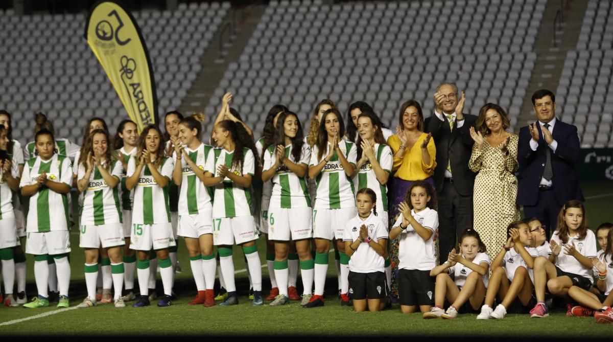 El Córdoba femenino se presenta oficialmente en El Arcángel