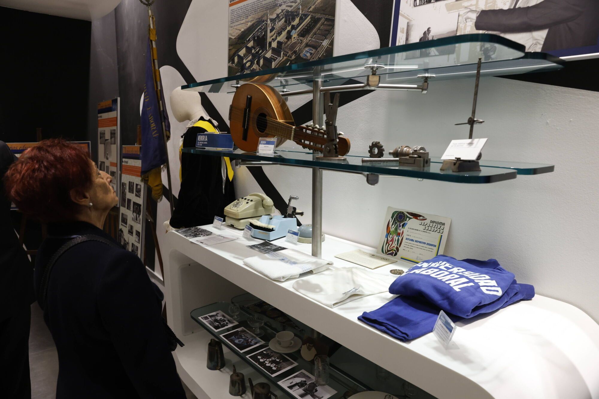 Inauguración de la exposición por el 70.º aniversario de la primera promoción de alumnos de la Universidad Laboral.