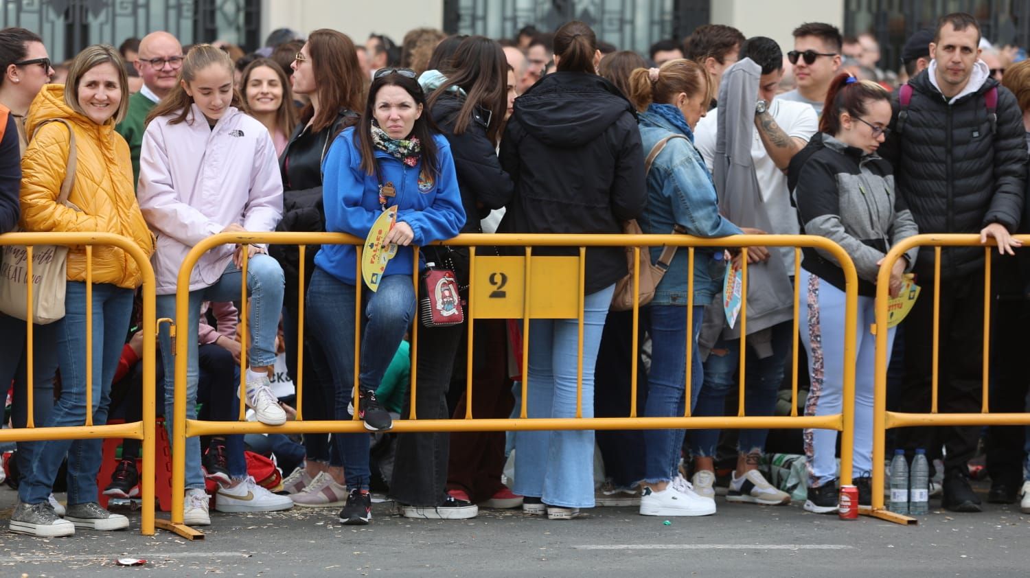 Búscate en la mascletà del 2 de marzo