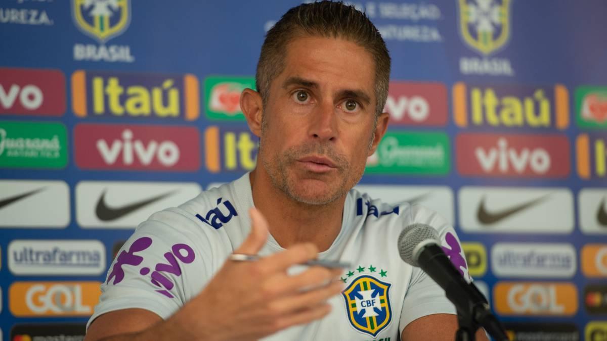 Sylvinho ya no es el técnico del Corinthians