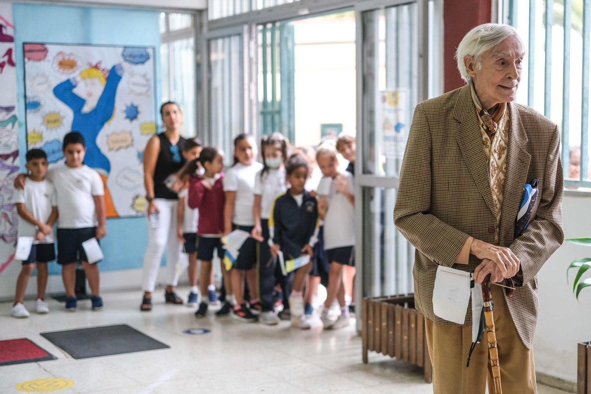 Pepe Dámaso visita el colegio Pepe Dámaso