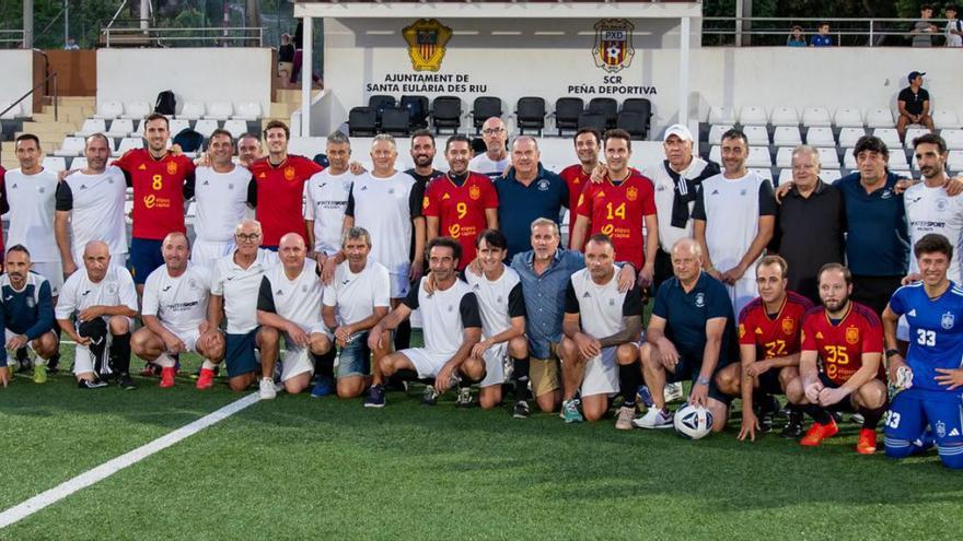 La selección de notarios vence en Ibiza por 1-2 a los veteranos de la Peña Deportiva