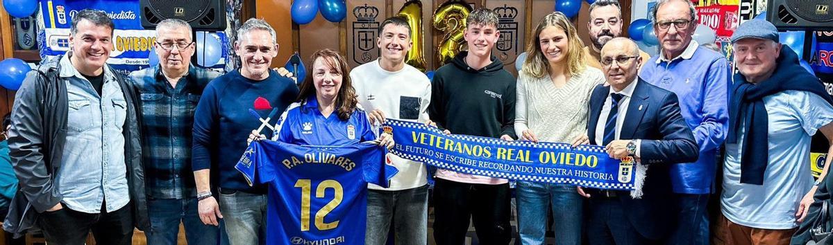 La peña Olivares celebra su duodécimo aniversario | LNE