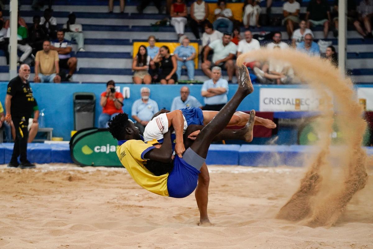 Finales del Torneo Cajasiete 2025 de lucha canaria