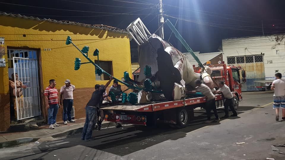 La "plantà" de una falla permanente en Curití, Colombia