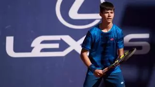 El pequeño de los Alcaraz se queda sin final en Barcelona